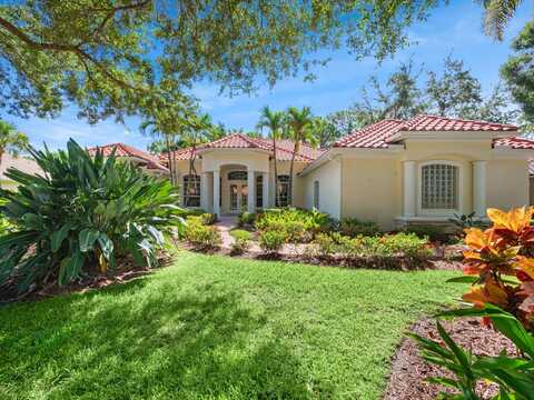 8212 Kiawah Trace, Port Saint Lucie, FL 34986