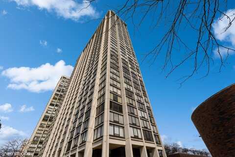 5445 N Sheridan Road, Chicago, IL 60640