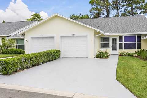 8187 SE Fox Hill Place, Hobe Sound, FL 33455
