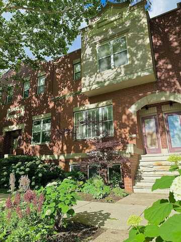 3453 N Lawndale Avenue, Chicago, IL 60618