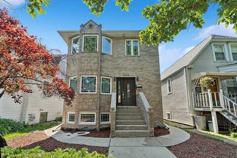 3638 N Kedzie Avenue, Chicago, IL 60618