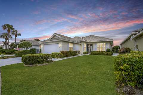 220 NW Bentley Circle, Port Saint Lucie, FL 34986