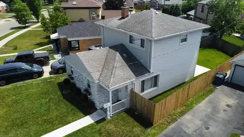 9727 Johanna Avenue, Franklin Park, IL 60131