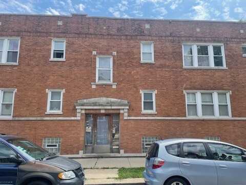 3925 W Wellington Avenue, Chicago, IL 60618