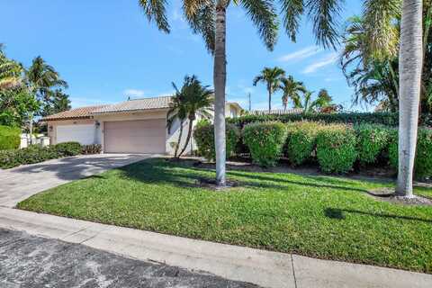 830 Camino Gardens Lane, Boca Raton, FL 33432