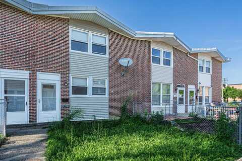 2059 Pine Street, Des Plaines, IL 60018