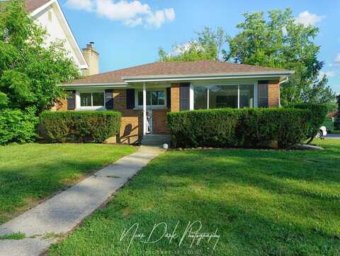 837 Wilcox Avenue, Mundelein, IL 60060