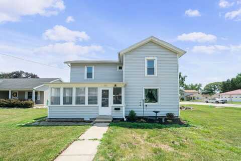 122 W Fayette Street, Sandwich, IL 60548