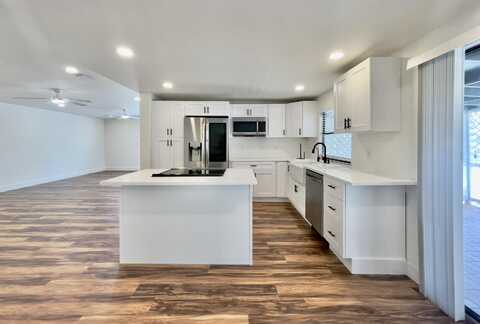 2555 Pga Boulevard, Palm Beach Gardens, FL 33410