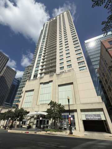 125 S Jefferson Street, Chicago, IL 60661