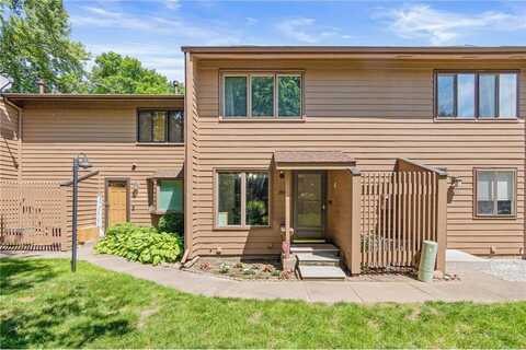 359 W Eagle Lake Drive, Maple Grove, MN 55369