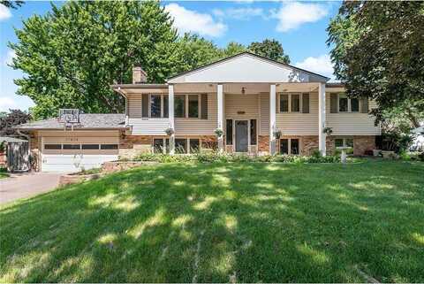 11614 Ravoux Avenue, Burnsville, MN 55337