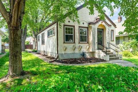 4528 30th Avenue S, Minneapolis, MN 55406