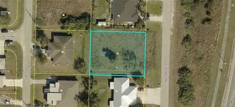 2650-2652 Gretchen Avenue S, Lehigh Acres, FL 33973