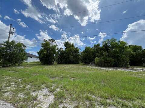 4706 NW 38th Avenue, Cape Coral, FL 33993