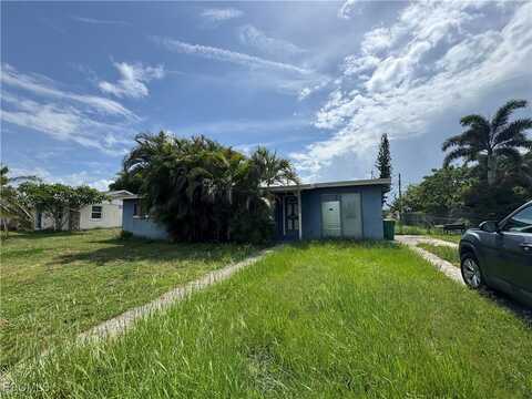3208 Pinetree Street, Port Charlotte, FL 33952