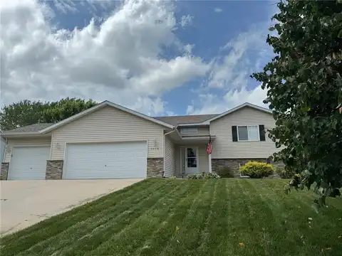 1070 20th Street NE, Owatonna, MN 55060