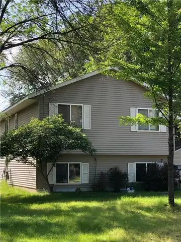 1313 16th Avenue S, Saint Cloud, MN 56301