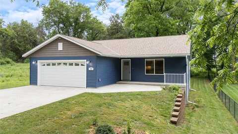 616 3rd Street SW, Cannon Falls, MN 55009
