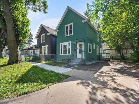 587 Elfelt Street, Saint Paul, MN 55103