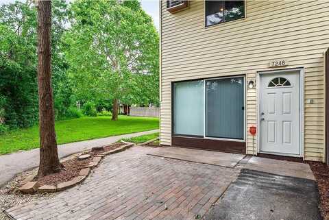 7248 72nd Lane N, Brooklyn Park, MN 55428