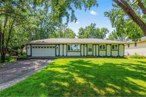 8210 Red Oak Drive, Mounds View, MN 55112