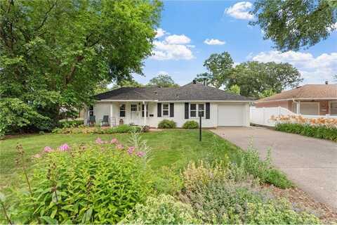 6833 Irving Avenue S, Richfield, MN 55423