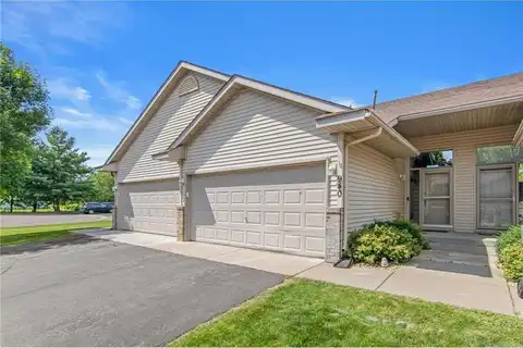 940 14th Lane SE, Cambridge, MN 55008