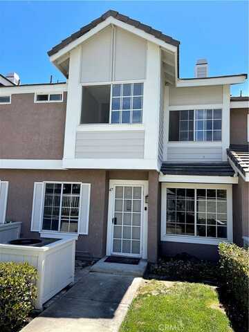 47 Christamon S, Irvine, CA 92620