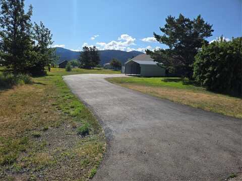 8050 S Leverich Road, Bozeman, MT 59715