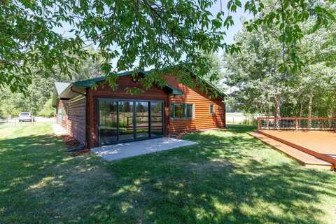 1733 W Cameron Bridge Road W, Bozeman, MT 59718