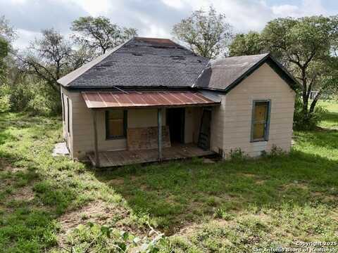 1917 Palo Alto, Von Ormy, TX 78073