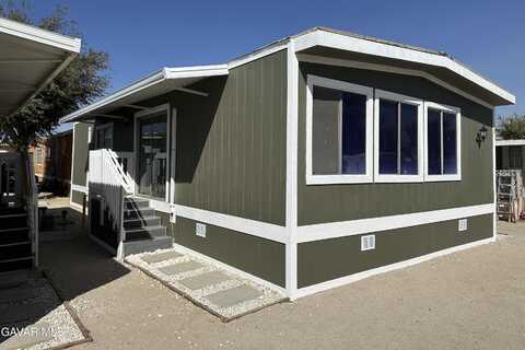 2421 Sierra Highway Highway, Rosamond, CA 93560