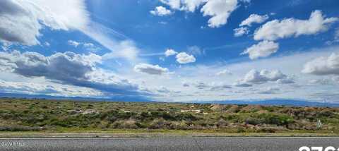 48001 10th Street, Lancaster, CA 93535