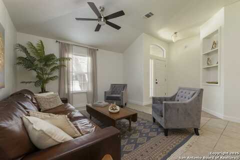 5555 Southern Oaks, San Antonio, TX 78261