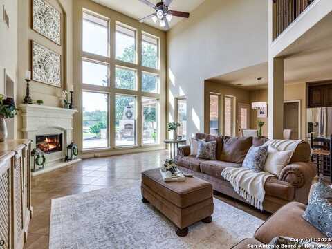 952 Wilderness Trail, New Braunfels, TX 78132