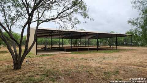 1848 County Road 2557 UNIT #4, Moore, TX 78057
