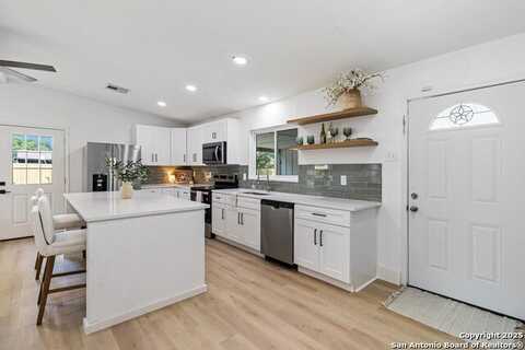 4310 Limpio, San Antonio, TX 78233