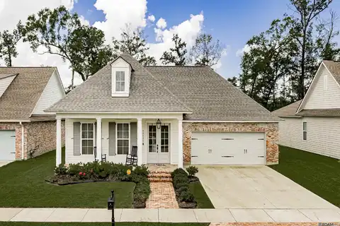 13132 Elissa Ln, Baton Rouge, LA 70818