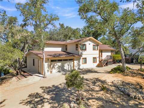 4595 Telford Road, Paso Robles, CA 93446