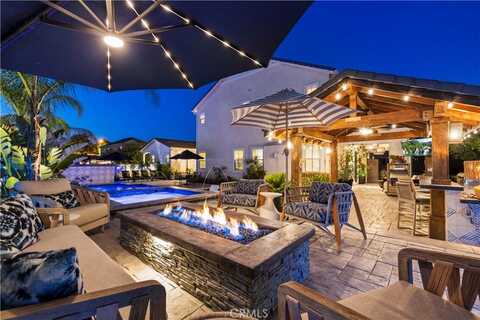 22388 Riverstream Court, Saugus, CA 91350