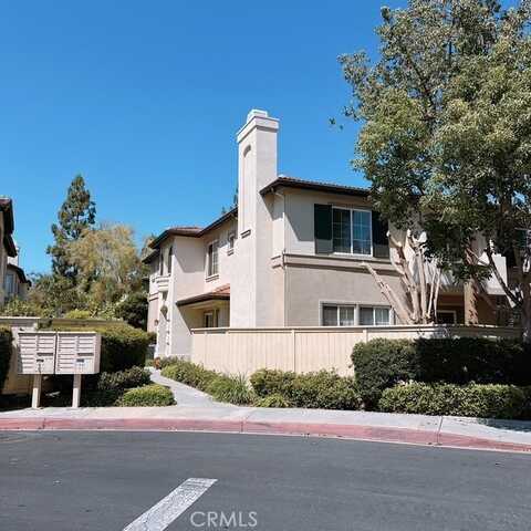 439 Ridgeway, Irvine, CA 92620