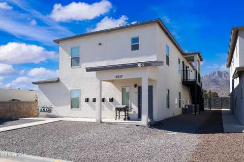 8937 ROBERT Drive unit: D, El Paso, TX 79904