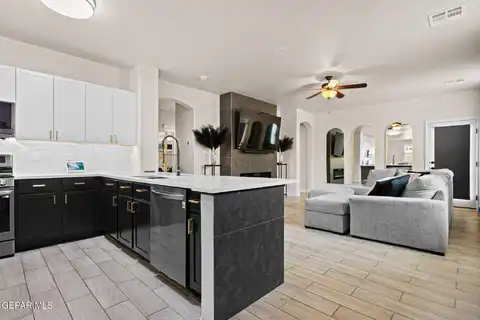 12334 Westbury, El Paso, TX 79928