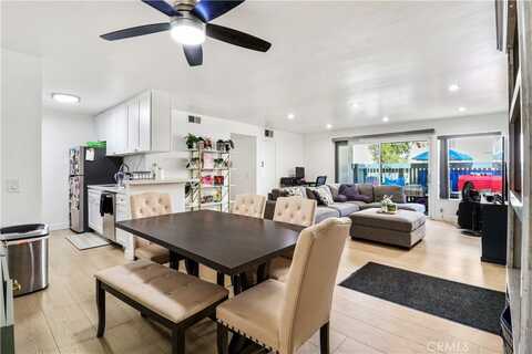 5700 Etiwanda Avenue, Tarzana, CA 91356