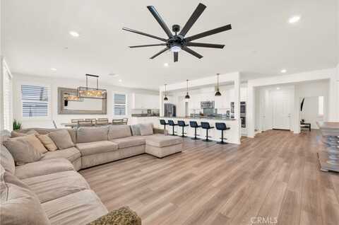 2721 Kings Canyon Drive, Jurupa Valley, CA 92509