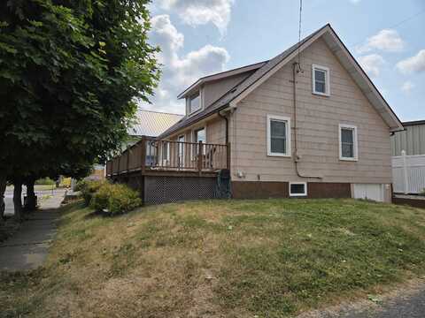 110 W Connell St, Tekoa, WA 99033
