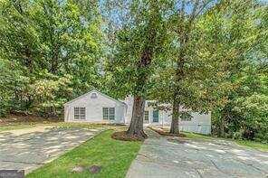 5428 Glen Haven, Atlanta, GA 30349