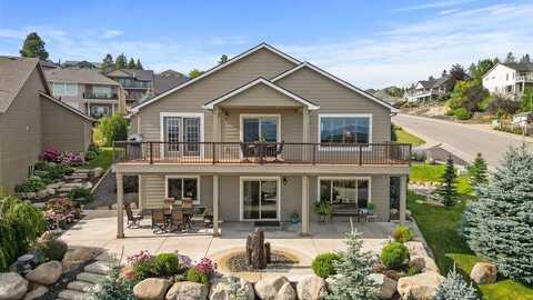 8918 E Clearview Ln, Spokane, WA 99217