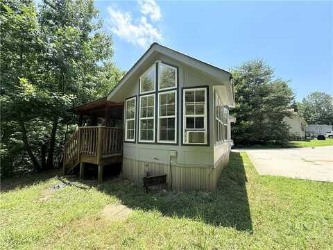 189 Crystal Wood Drive, Clarkesville, GA 30523
